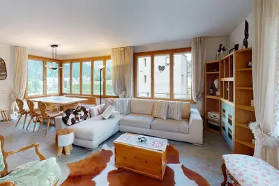 Appartement rustique et calme dans le centre de St. Moritz Bad