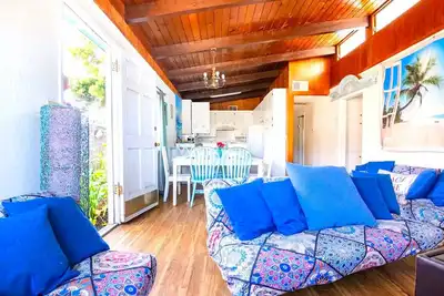 À quelques pas de la plage, 4 ch, 2 salles de bain, maison privée! En face du parc et de l'étang