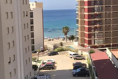 Image de magnifiques appartement au bord de la mer. Wi fi climatisation garage