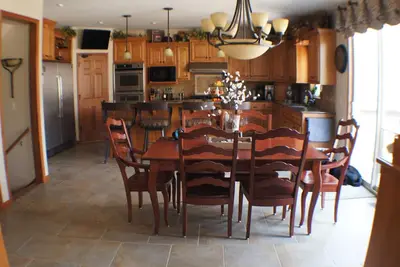 Image de Eaa Air Adventure - Executive Home for Business Rental