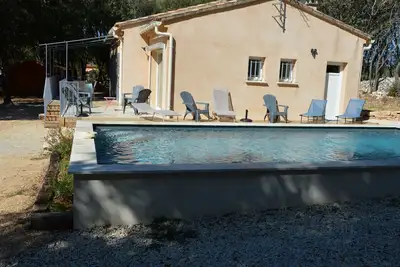 Le clos du Marcel, Sud Ardèche Maison climatisée piscine terrain 2000m2 clos
