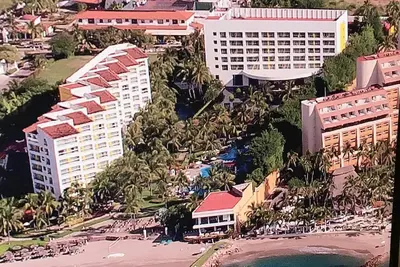 Image de Suite Beachfront Condo 1 Bdrm - Palais Maya - Puerto Vallarta