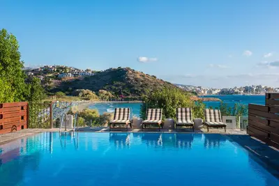 Image de Villa Agios Nikolaos Beach / Accès direct à la plage de sable d'Almyros!