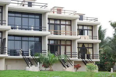 Image de Ocean View Condo 2 chambres dans un village de pĂŞcheurs tranquille