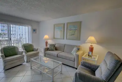 Image de 2br / 2ba - Belle vue sur le golfe et la piscine