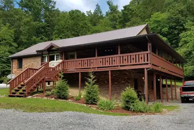 Image de Hébergement exceptionnel sur 14 hectares privés pour l'escapade ultime - 18 couchages