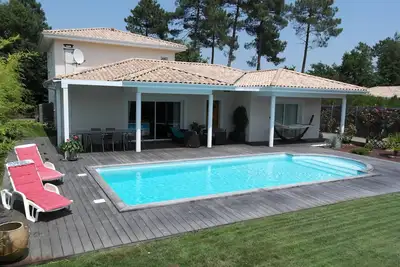 Image de Villa 4 chambres, grand séjour, terrasse, calme, sans vis à vis, piscine chauffée