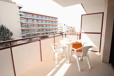 Image de Appartement 4 pax et piscine à 200 mètres. la plage Capellans Salou.
