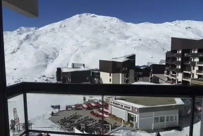 Image de Appartement aux Ménuires - balcon et départ skis aux pieds