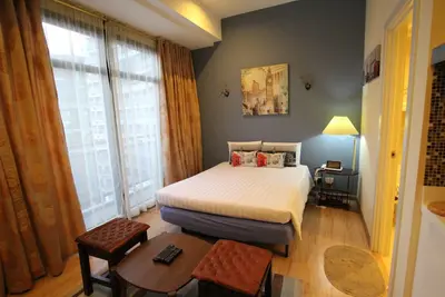Image de Superbe unité de studio @ Knightsbridge 3906a