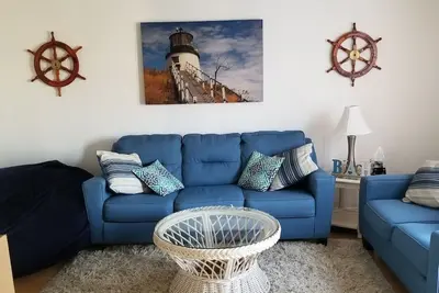 Image de Nouvelle UNITÉ De Location - Condo familial confortable avec deux chambres, côté baie