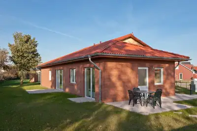 Image de Maison de vacances א Zierow avec jardin