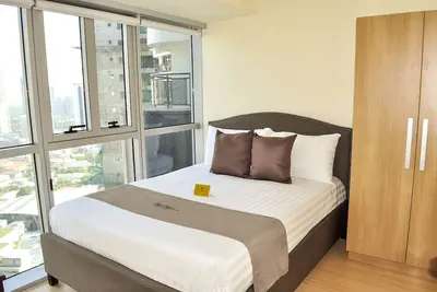 Image de 2 chambres @ Knightsbridge 2910
