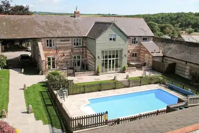 Image de Manor Farm Barn, Animaux acceptés, avec piscine en noisette, Ref 1003646