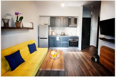 Image de Central, Neuf, Moderne, Entièrement meublé, Haut de gamme