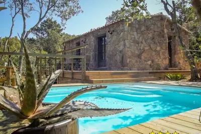 Image de Luxueuse Bergerie **** en Pierre. Piscine privée, chauffée. Calme et vue montagne.