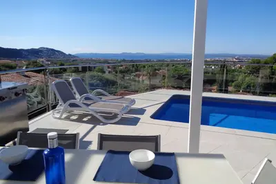 Luxe à Villa Rosas, Piscine, Vue magique mer et montagne