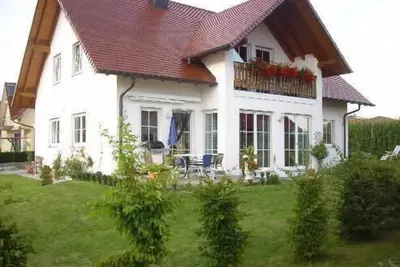 Image de Appartement 95 m² 4 **** près de Legoland Günzburg pour jusqu'à 5 personnes