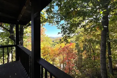 Image de Peek-A-View Chalet Familial Abordable Dans Wears Valley à Dogwood Farms