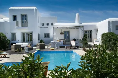 Image de Maison \/ villa - Naoussa kolibithres