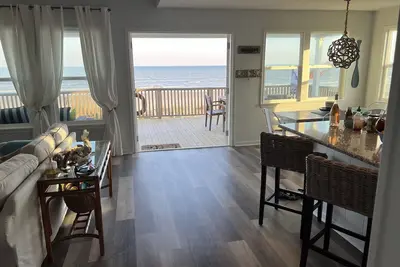 Image de Promotions d'automne au bord de la plage