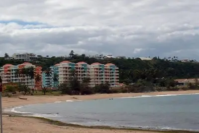 Image de Isabela Beachfront Condo