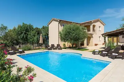 Image de Maison de vacances Labin pour 1 - 10 personnes avec 4 chambres à coucher - Maison de vacances