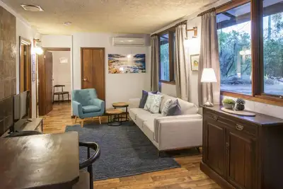 Image de Bay Shack est Pet Friendly, en face de la plage.