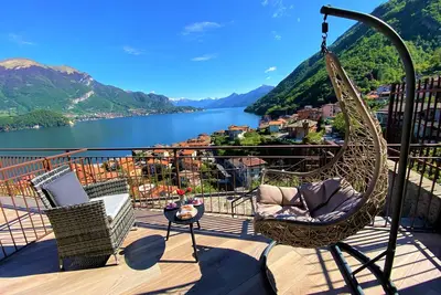 Rubino New! Near Bellagio! Balcony Garden, &  Stunning View!