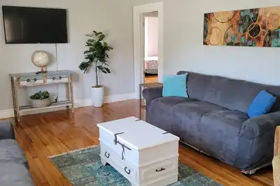 Image de Charmant Quaint Yet Modern 3 Br Accueil Près de Fort. Benning & Columbus State Univ.