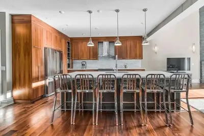 Image de En Vedette Hot PRIVÉE + 2500 M² De Vie