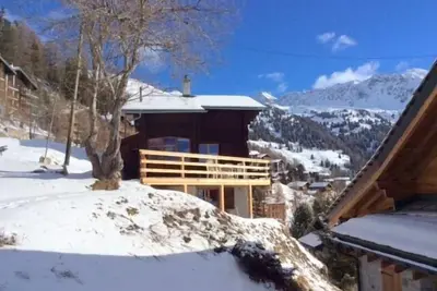 Image de Extérieur : appartement sur 2 étages dans un chalet à Chandolin, pour 5 personnes, très belle terras