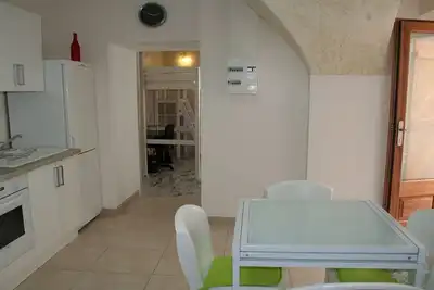 Image de Au bord de la rivière Drôme, à Saillans, gîte beaumiroir en rdc, 2 à 4 personnes