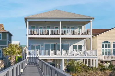 Image de Le Pineapple Beach Club, un Majestic Oceanfront Retreat (36 personnes).