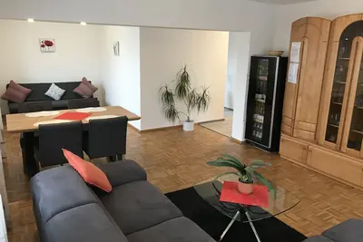Image de Appartement meublé confortable de 82 m² dans un endroit calme