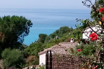Image de Jolie maison 2 chambres Ă 5mn Ă pied de la plage