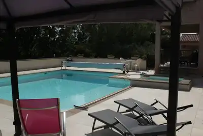 Image de studio dans un village proche d'Uzes