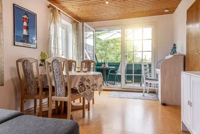 Image de Adorable et confortable en mĂŞme temps: L'appartement lumineux, Hinte directement
