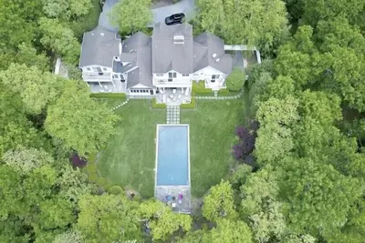 Image de Confidentialité complète à East Hampton / Sag Harbor