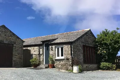 Image de Little Pol Boscatle, partial Sea and country Views