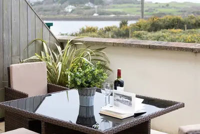 Karndu retreat, Hayle, overlooking the Rspb