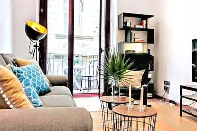 Image de La Rambla spacious 3br monthly rental - Parsifal