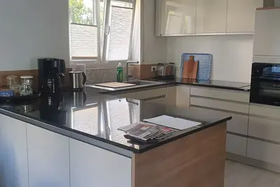 Image de Appartement moderne et ensoleillé pour 2 personnes dans le centre de Heilbronn