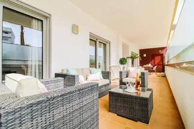 Image de Haute spec nouveaux appartements urbains à Lagos, à pied de la vieille ville, de la plage ou sur la marina