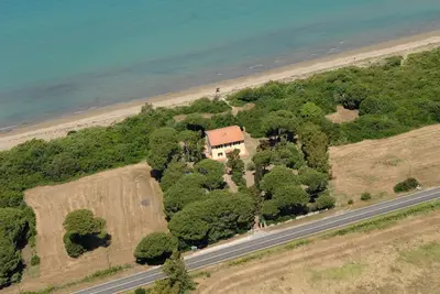 Image de Casale Sprofondati 3 - directement sur la plage