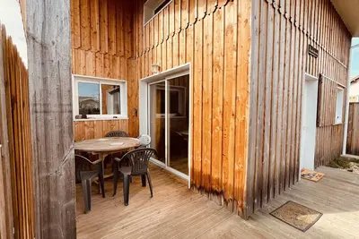 Image de La Maison Bois du Bassin - Proche Centre, Plage et Port
