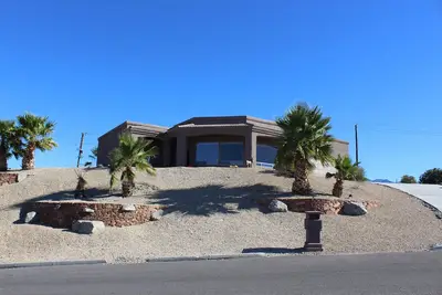 Image de House On The Hill - incroyable vue panoramique sur le lac