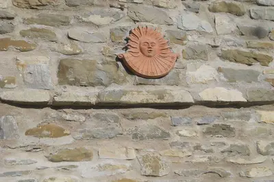 Image de Une terrasse aux Apennins. Situation calme, proche de la culture et de l'histoire