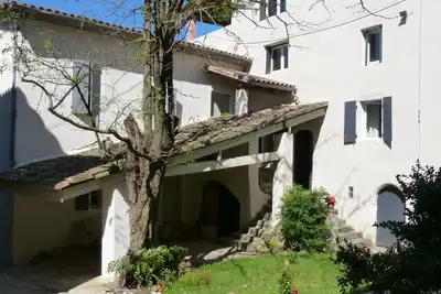 Image de Iris A flanc de colline gite 4 personnes Mas Eden vue dégagée