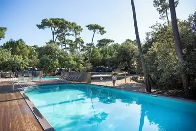 Image de Camping Huttopia Oleron Les Pins